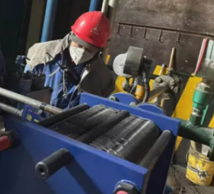 歲末年初，冠航機(jī)械電動(dòng)絞盤(pán)車(chē)間部加強(qiáng)安全管理